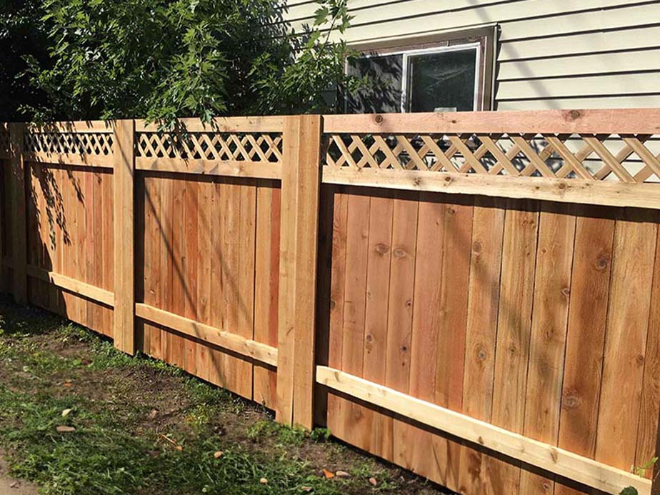 Green Bay WI Wood Fences